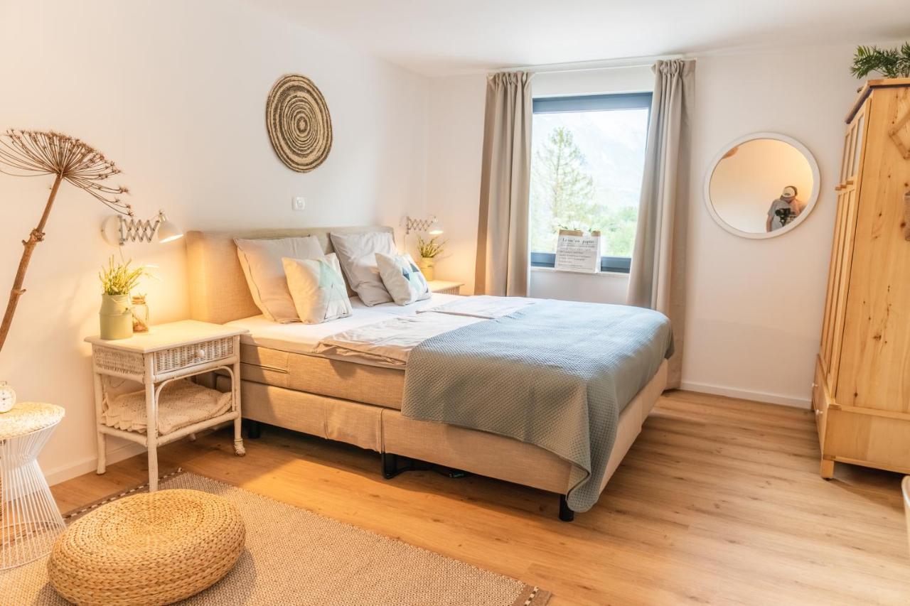 Hisa Lojz Apartamento Zaga Exterior foto